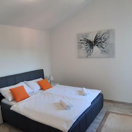 Relax Apartman Stari Grad Kültér fotó