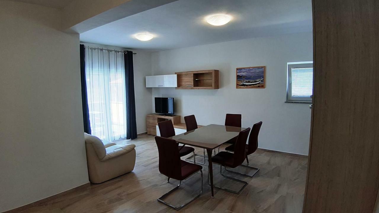 Relax Apartman Stari Grad Kültér fotó