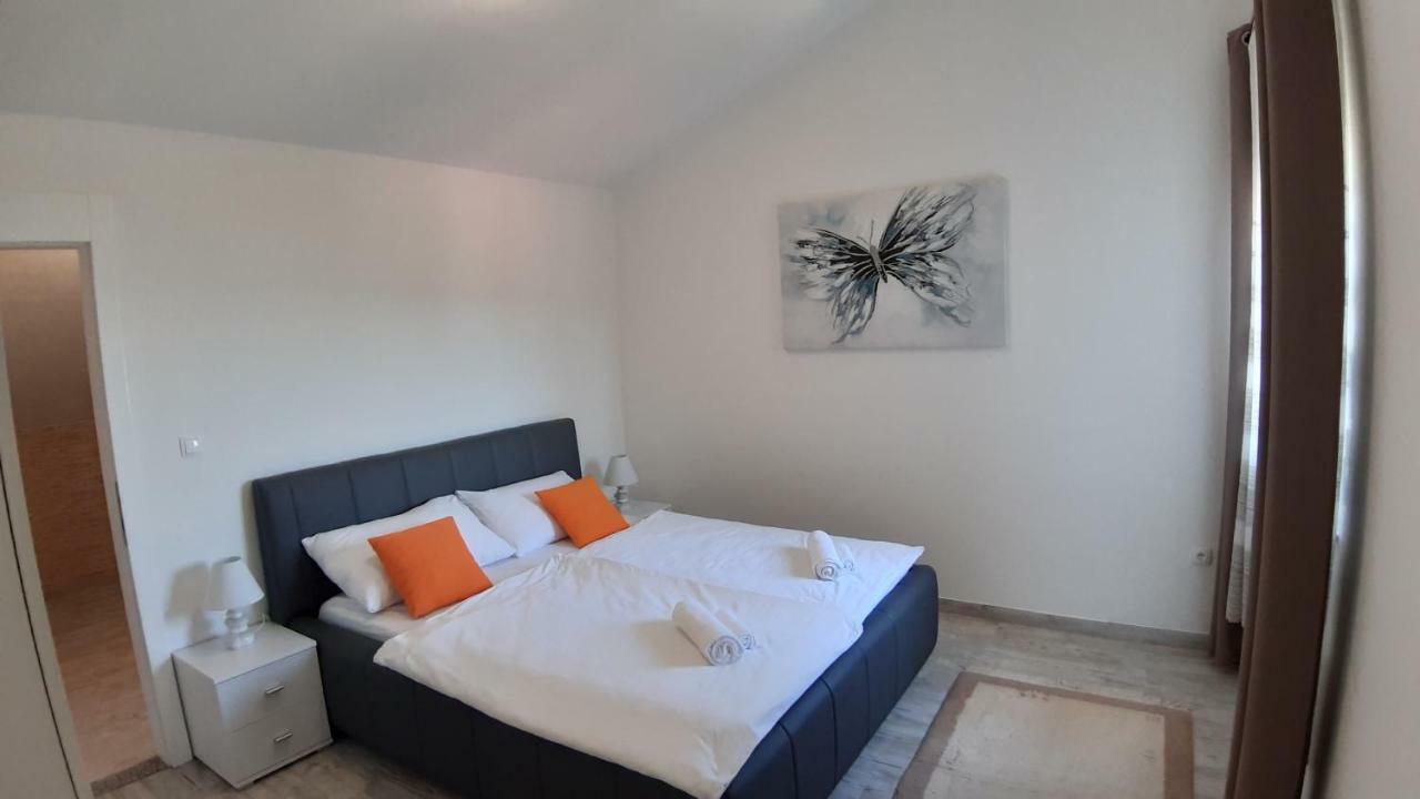 Relax Apartman Stari Grad Kültér fotó